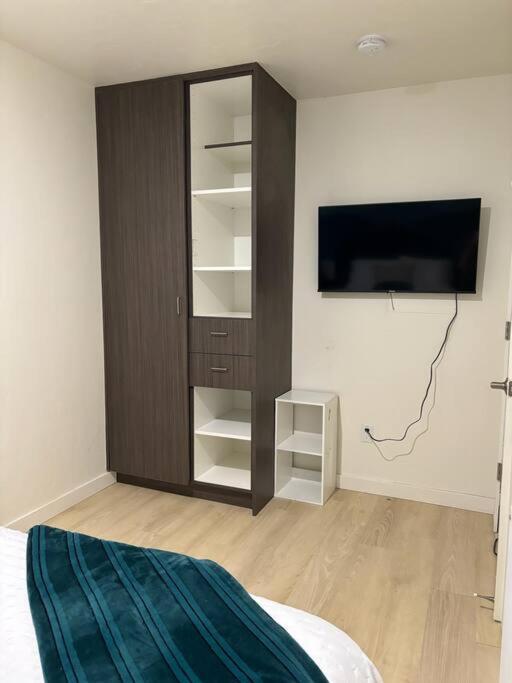 Karkens Container Home Salmon Εξωτερικό φωτογραφία
