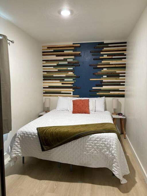 Karkens Container Home Salmon Εξωτερικό φωτογραφία
